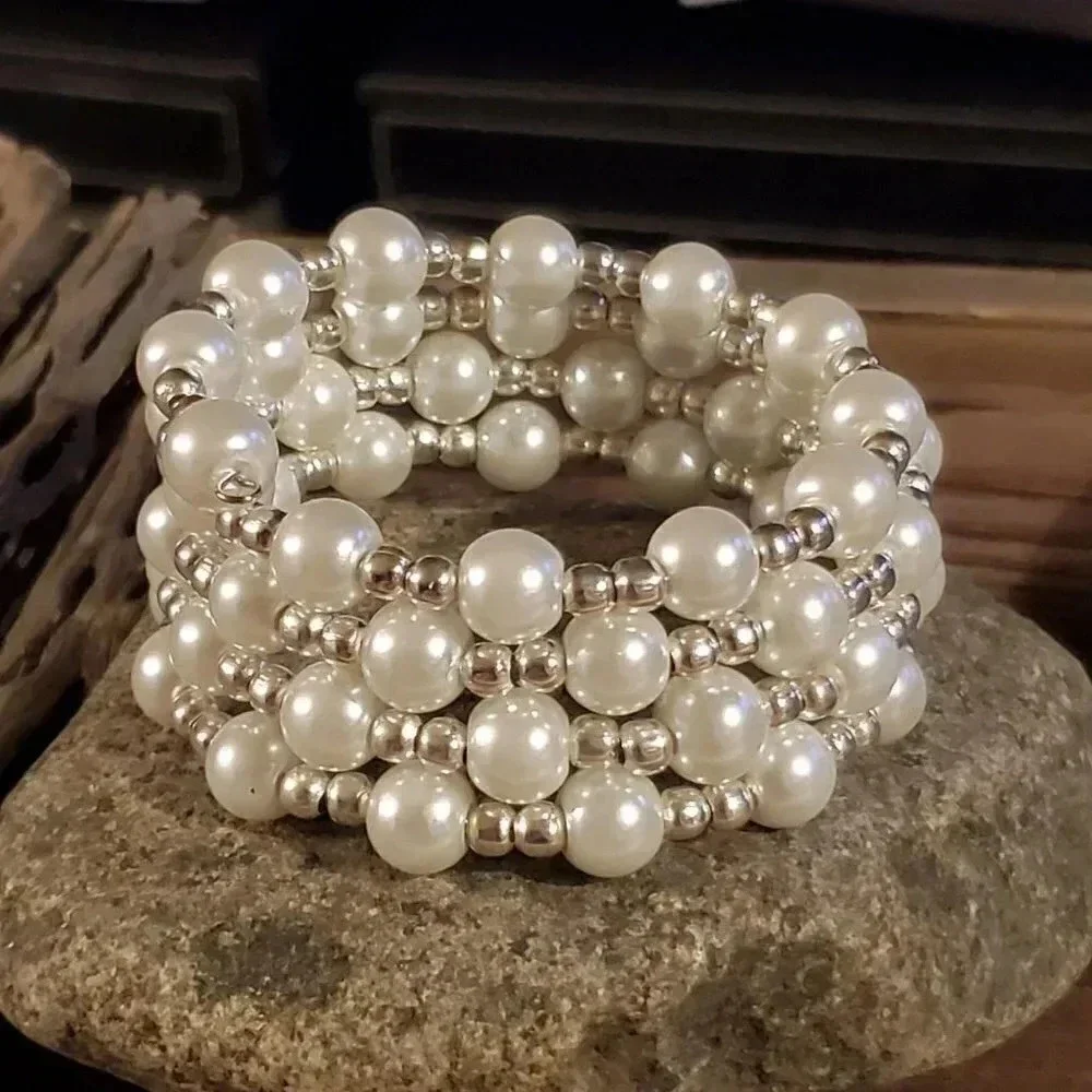 Handcrafted Snow White Glass Pearl Silver Beads Wr